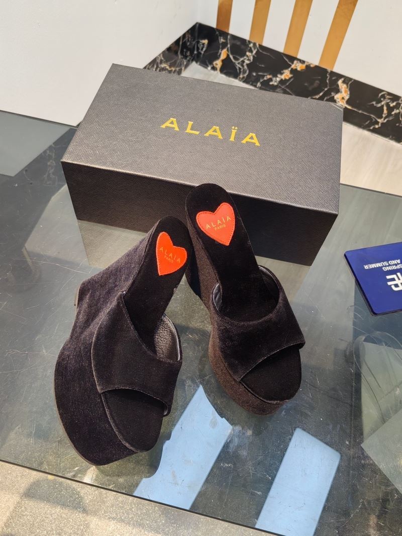 Alaia Sandals